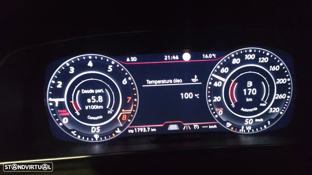 VW Golf 2.0 TSI GTI DSG Performance - 11