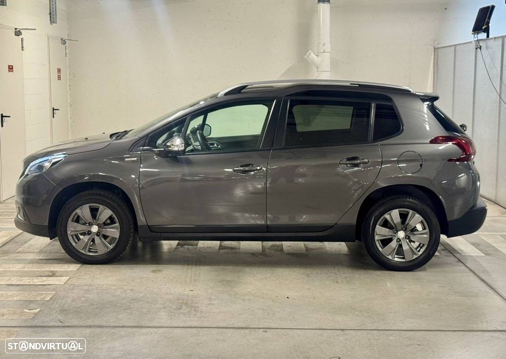 Peugeot 2008 1.2 PureTech Style - 8
