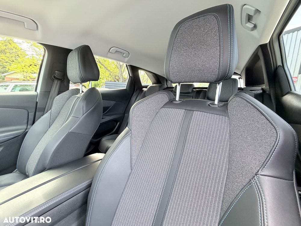 Peugeot 3008 PureTech 130 Stop & Start Allure - 12