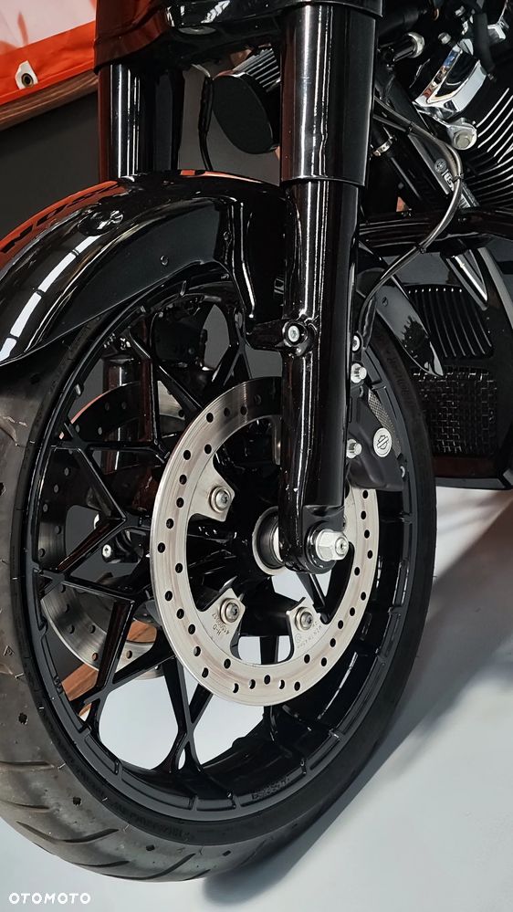 Harley-Davidson Touring Road King - 24
