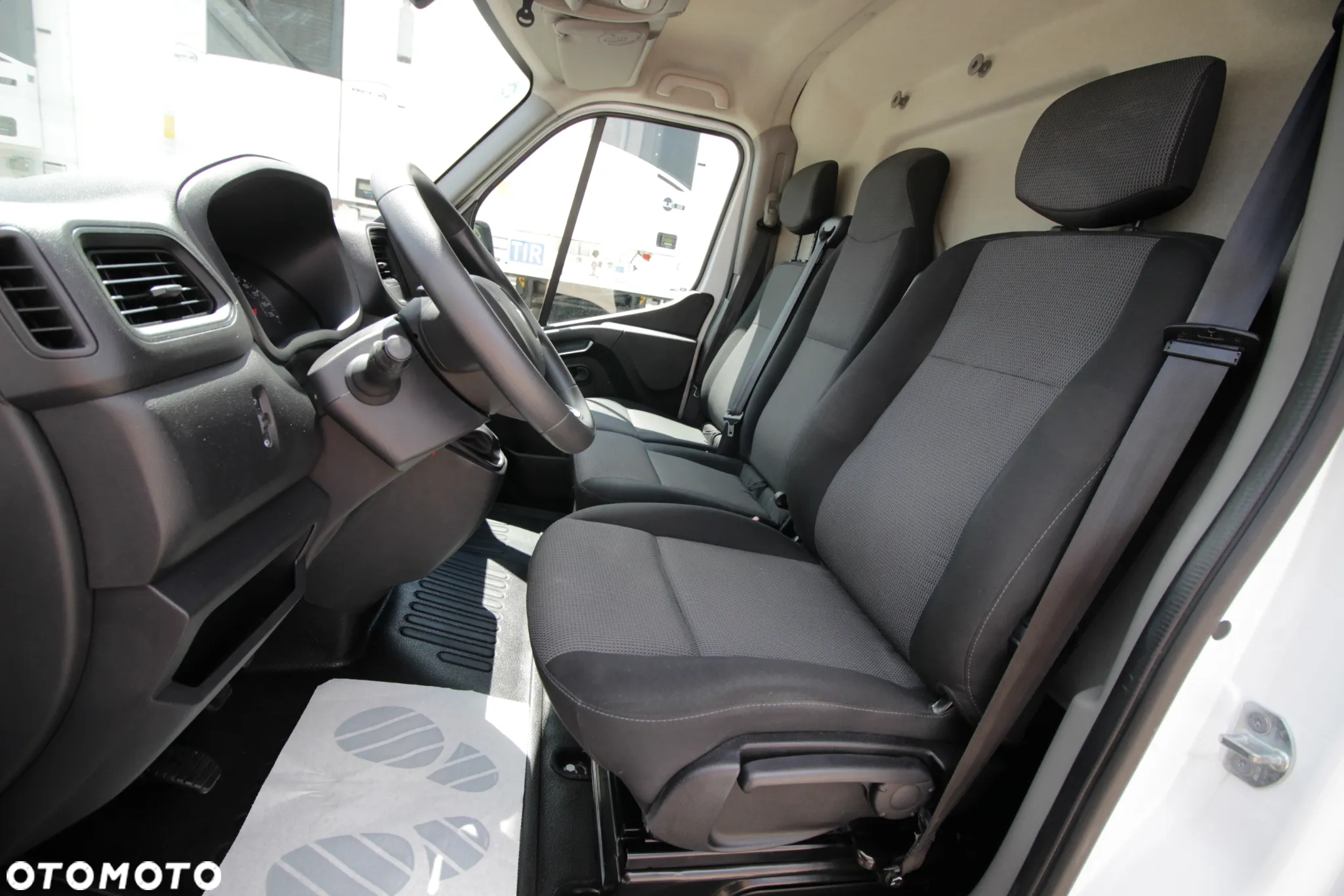 Renault Master L2H2 / ** 33 TYS KM PRZEBIEGU *** - 6