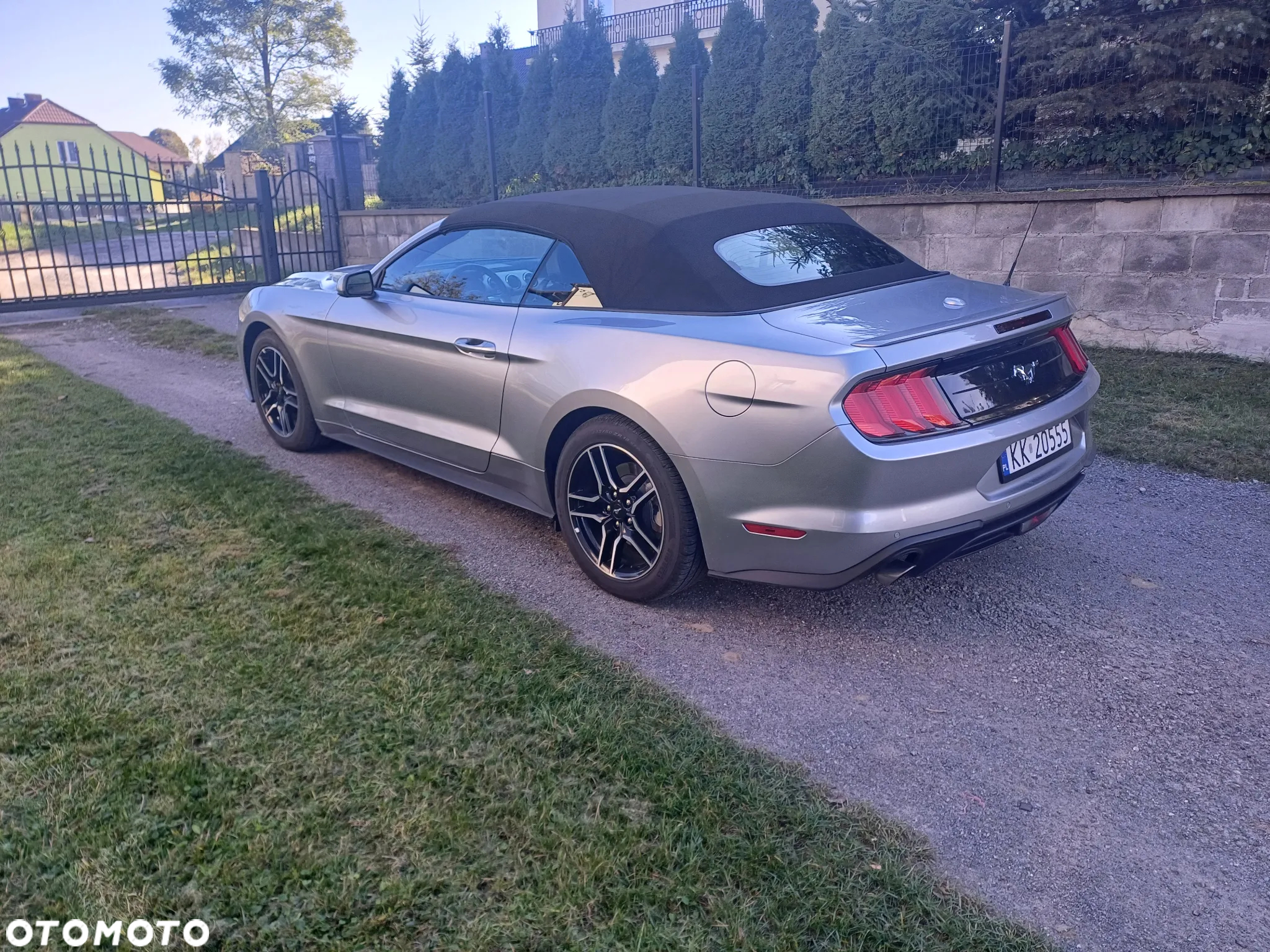 Ford Mustang Cabrio 2.3 Eco Boost - 4