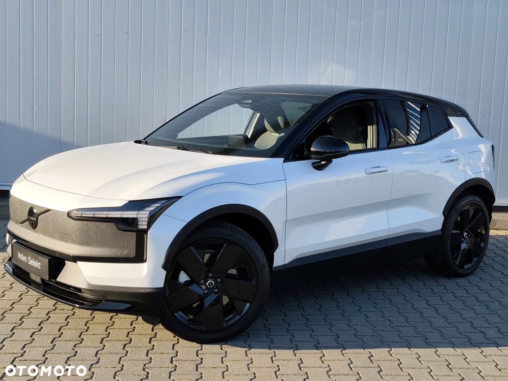 Volvo EX30 69kWh Twin Motor Ultra Black Edition - 26