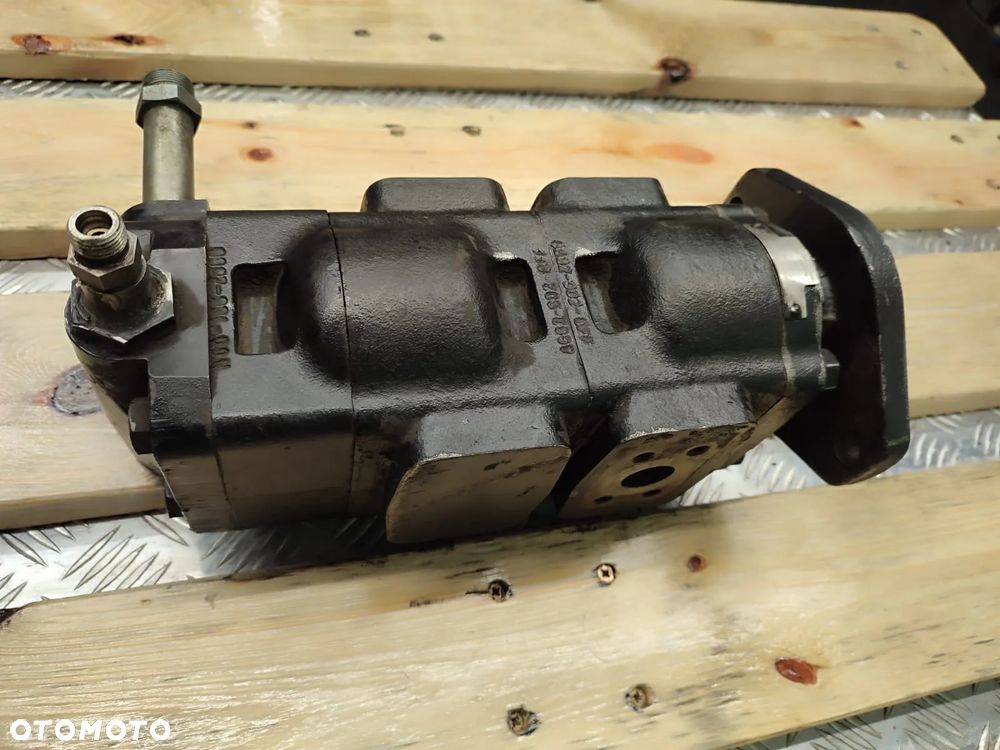 Pompa hydrauliczna Manitou - 8