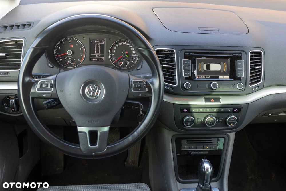 Volkswagen Sharan 1.4 TSI BMT Comfortline DSG - 6