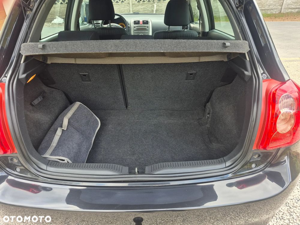 Toyota Auris 1.4 VVT-i Sol - 15