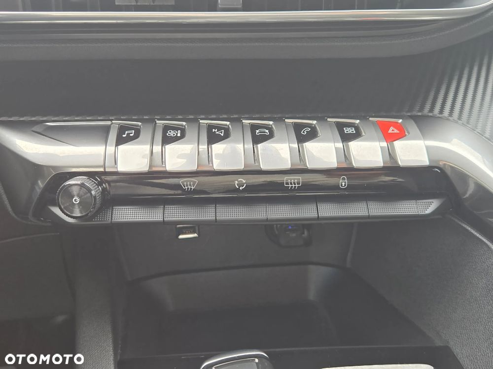 Peugeot 3008 PureTech 130 Stop & Start Active - 37