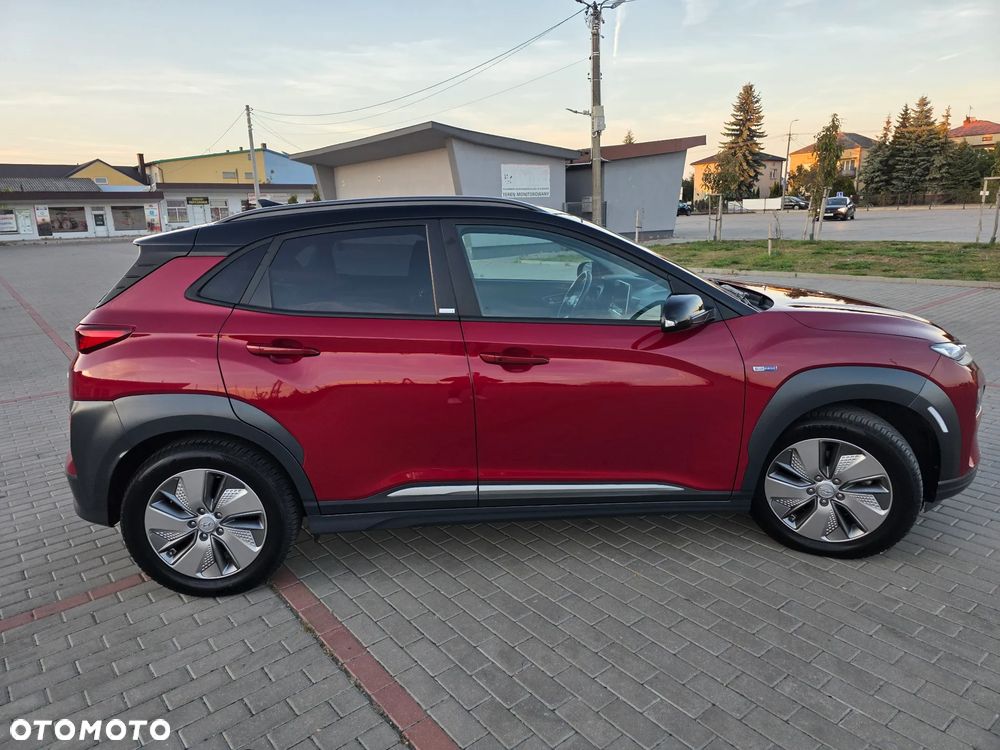 Hyundai Kona Premium - 11