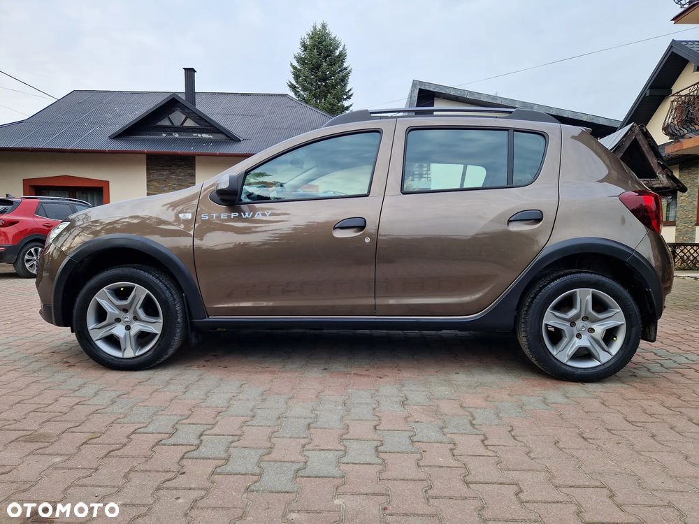 Dacia Sandero Stepway 0.9 TCe Laureate S&S - 4