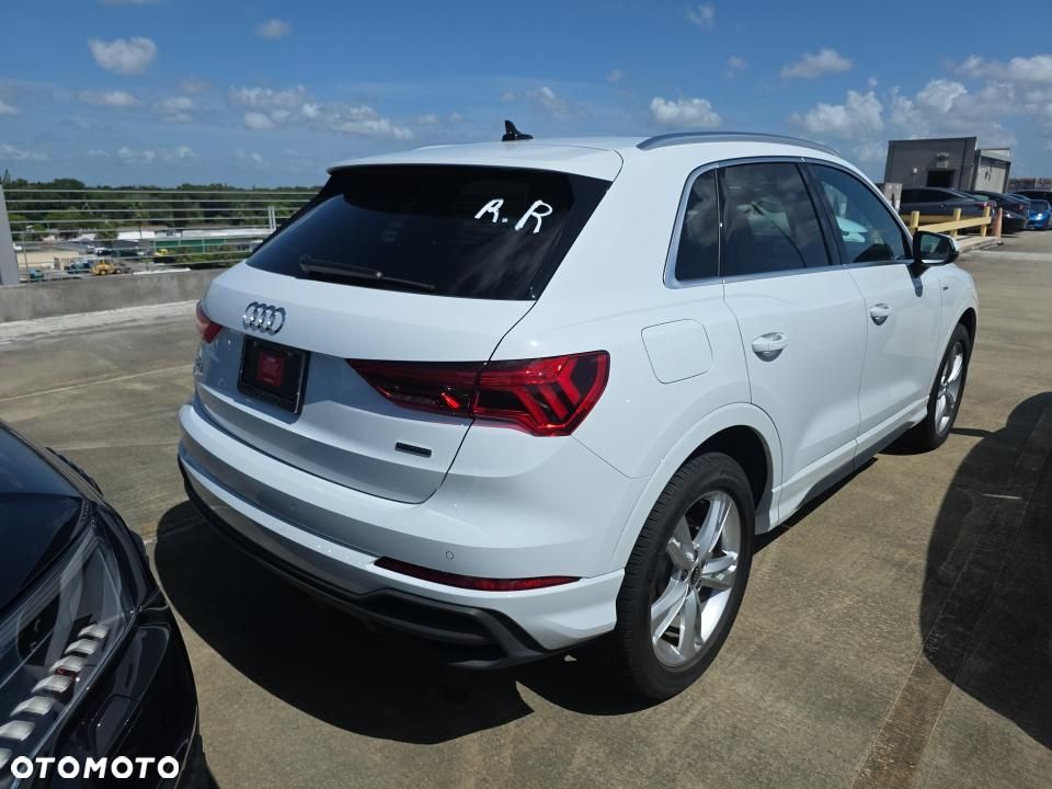 Audi Q3 45 TFSI Quattro S tronic S line - 4
