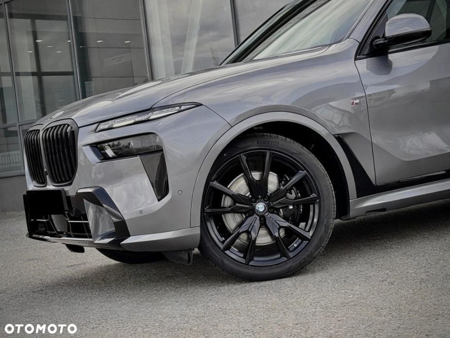 BMW X7 xDrive40i mHEV M Sport sport - 17
