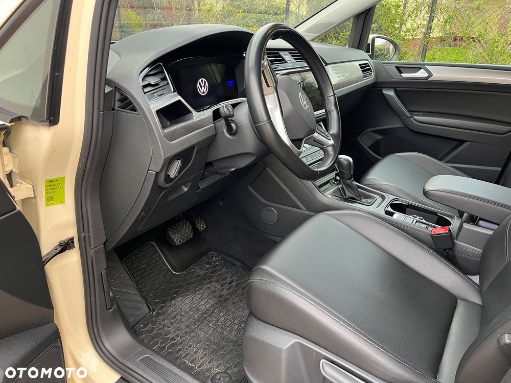 Volkswagen Touran 2.0 TDI BMT Comfortline DSG - 14
