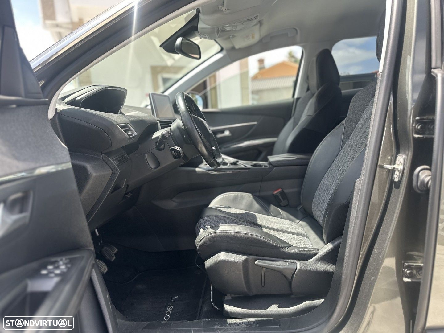 Peugeot 3008 1.6 BlueHDi Access - 23