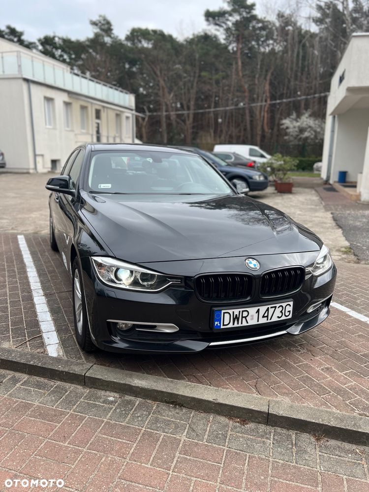 BMW Seria 3 318d - 3