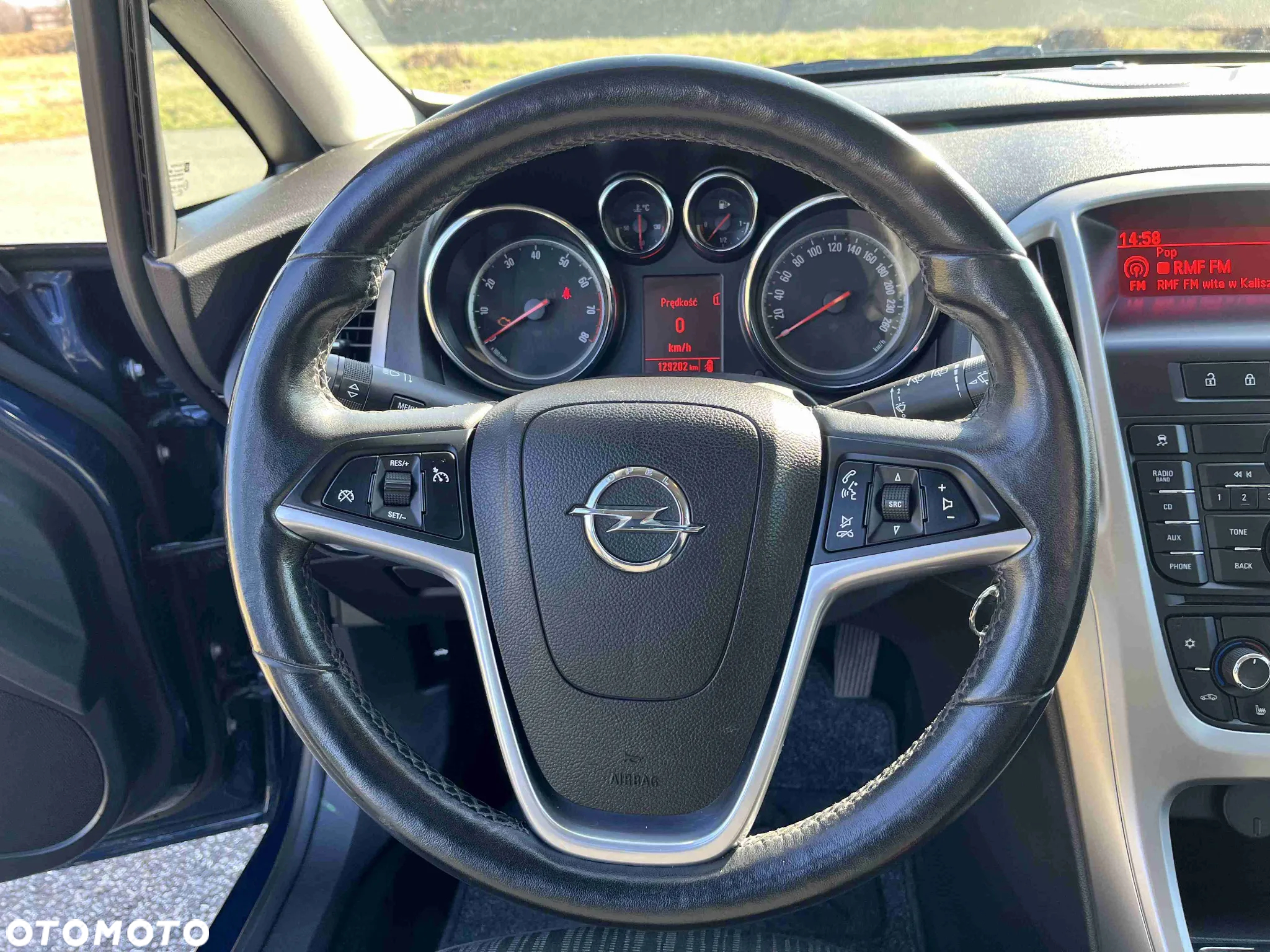 Opel Astra IV 1.4 T Cosmo - 13