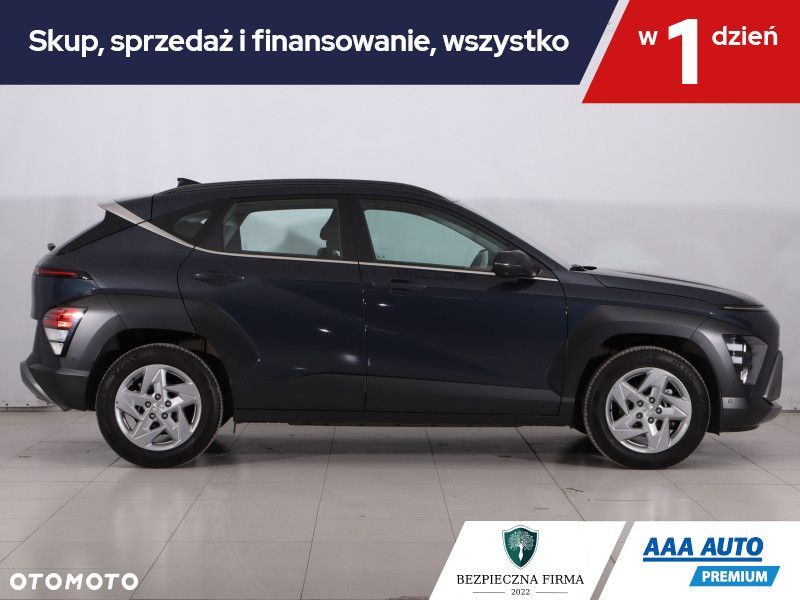 Hyundai Kona - 8