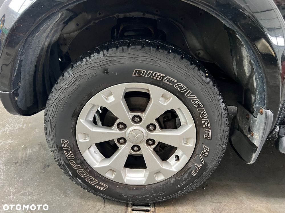 Mitsubishi L200 2.5 DID Instyle Sport - 24