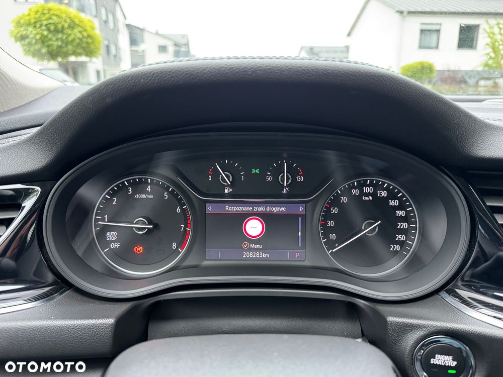 Opel Insignia 1.5 T GPF Elite S&S - 17