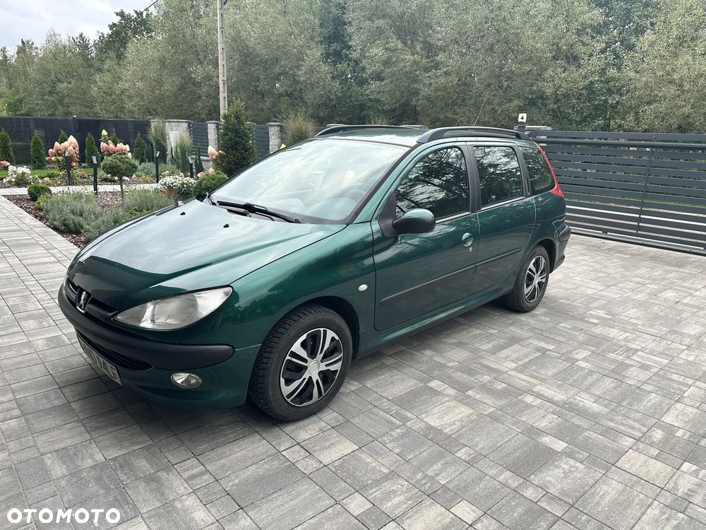 Peugeot 206 1.1 Color-Line - 1