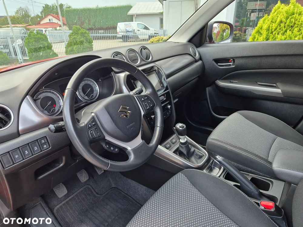 Suzuki Vitara 1.4 Boosterjet SHVS Premium 2WD - 10