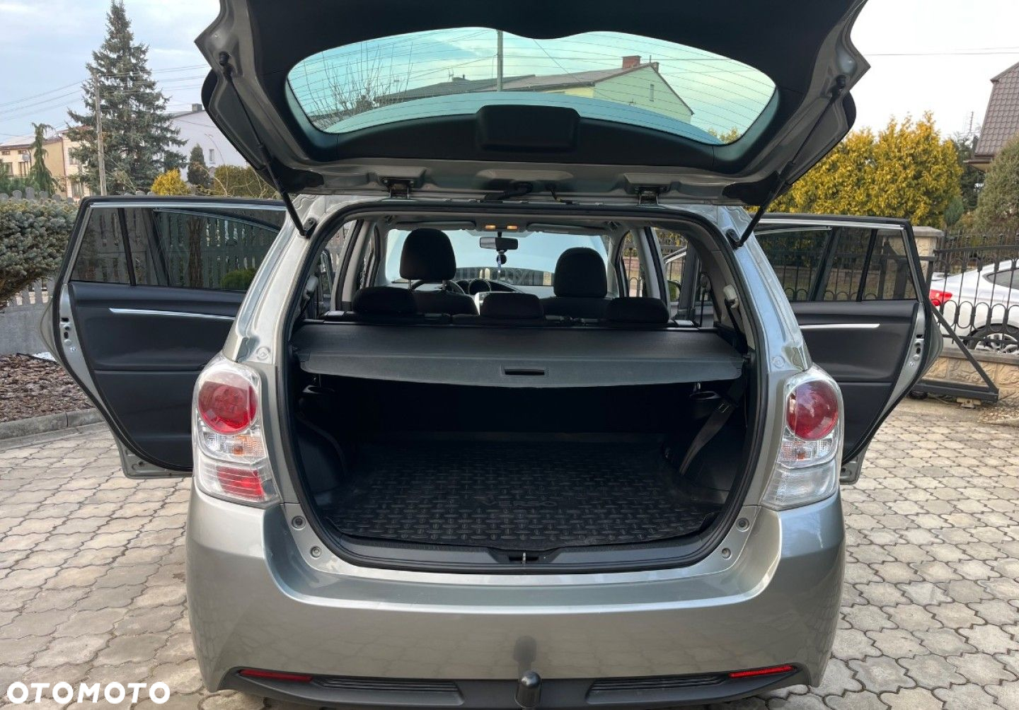 Toyota Verso - 22