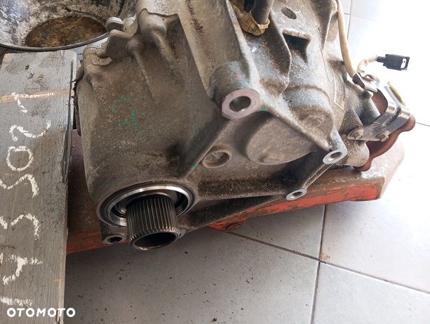 Reduktor Ford Edge II 3.5V6 2015- - 3
