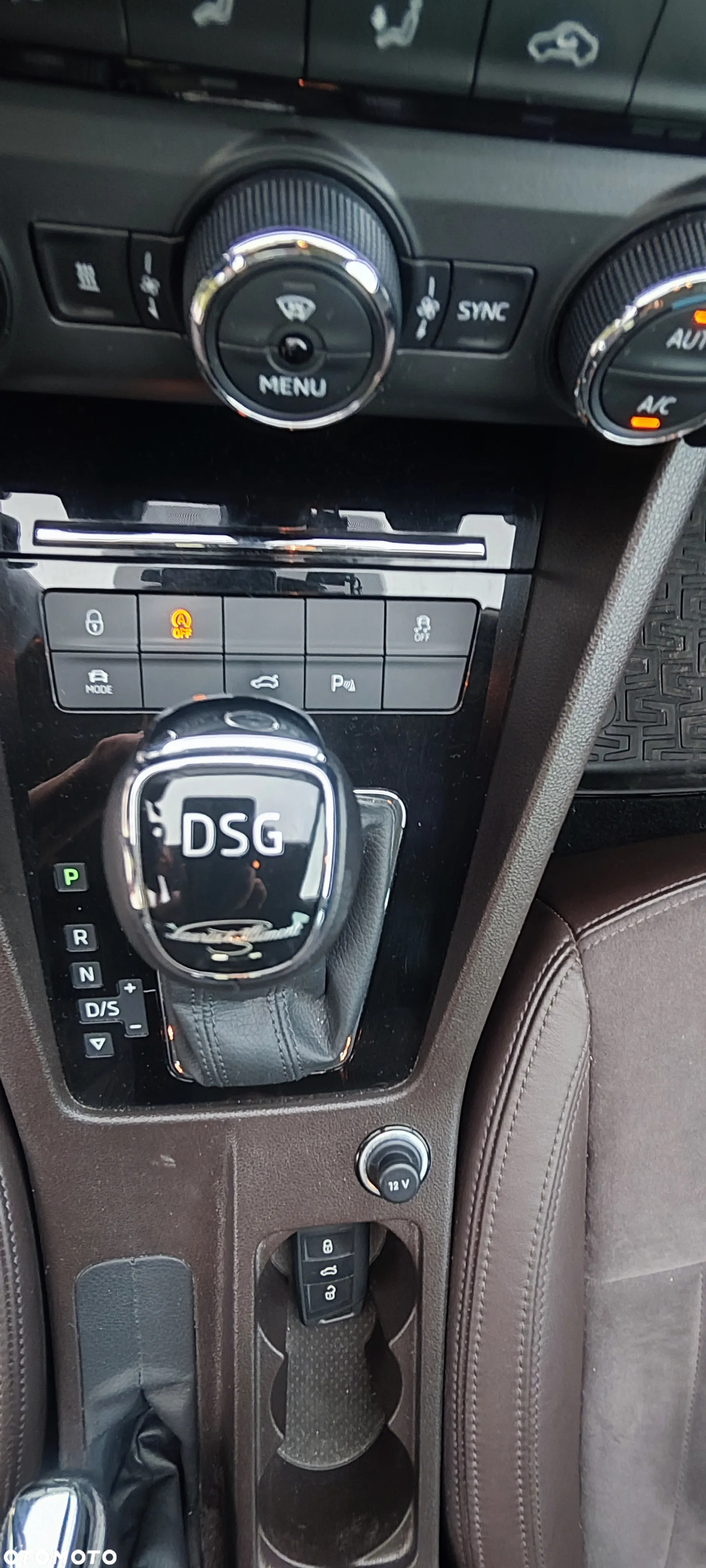 Skoda Octavia 2.0 TDI 4x4 L&K DSG - 21