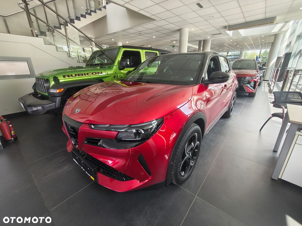 Alfa Romeo Junior 1.2 mHEV Ibrida Q4 eDCT - 3