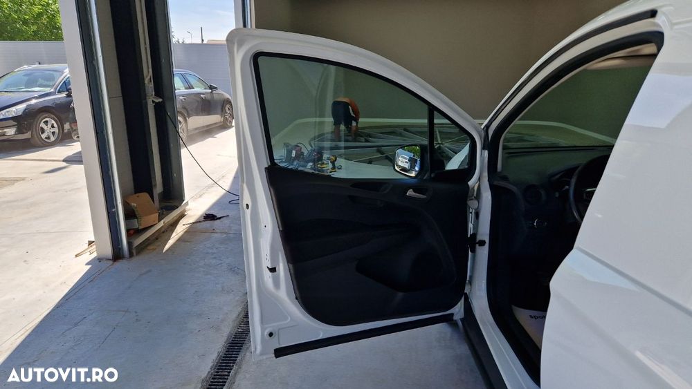 Ford Transit 1.5 EcoBlue 100CP 6MT Trend - 11