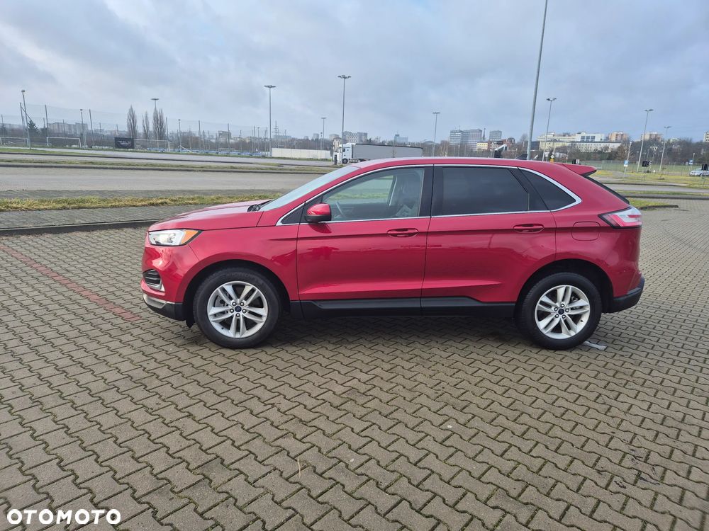 Ford Edge - 8
