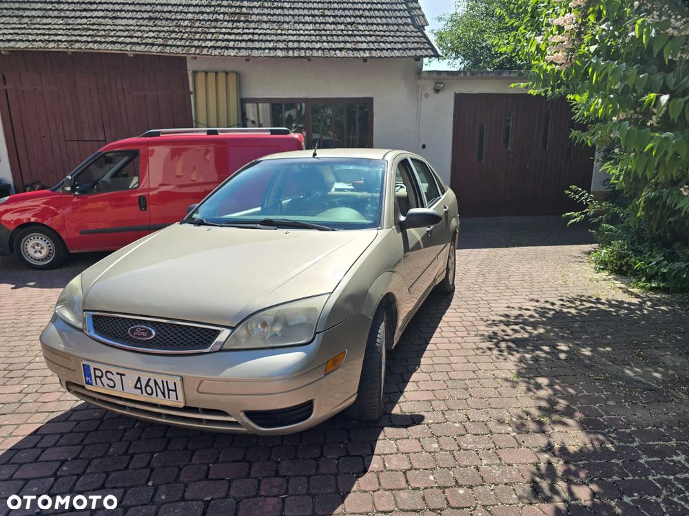 Ford Focus - 1