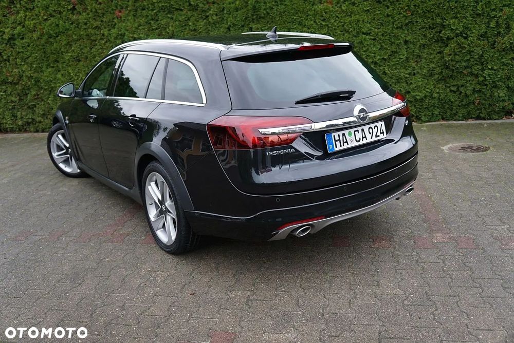 Opel Insignia 2.0 Bi Turbo CDTI 4x4 Country Tourer - 6