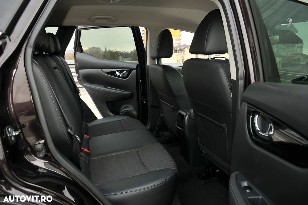 Nissan Qashqai 1.2 DIG-T Xtronic TEKNA - 12