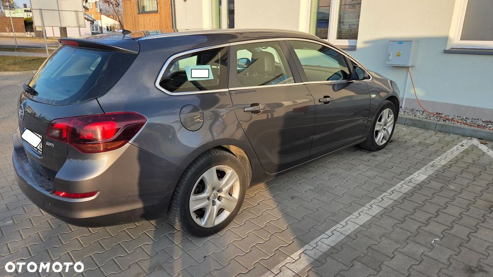Opel Astra - 1