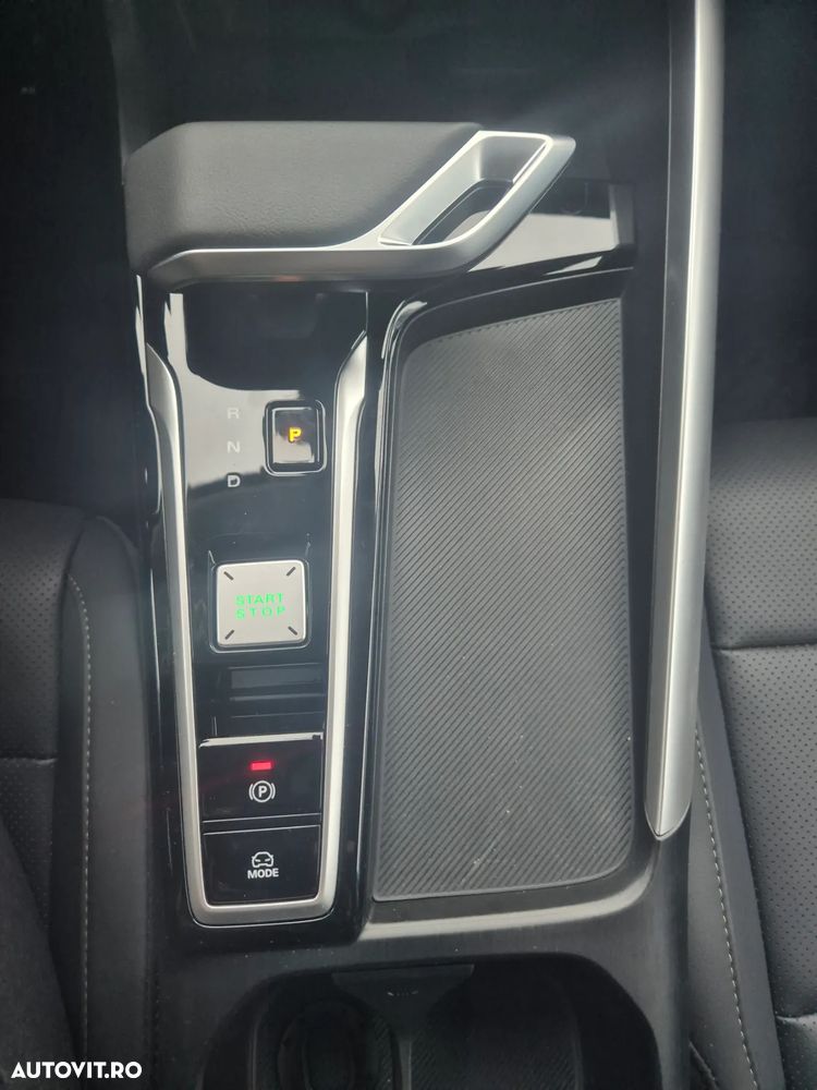 MG ZS HEV 1.5 GSI AT Exclusive - 16