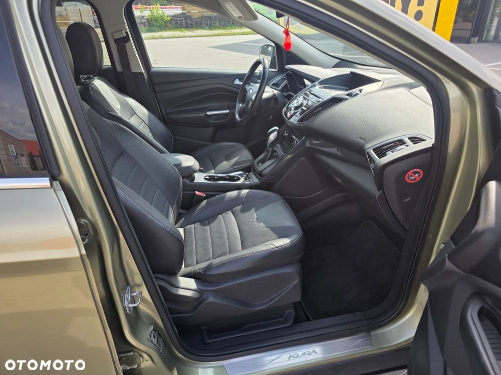 Ford Kuga 2.0 TDCi 4x4 Titanium - 7