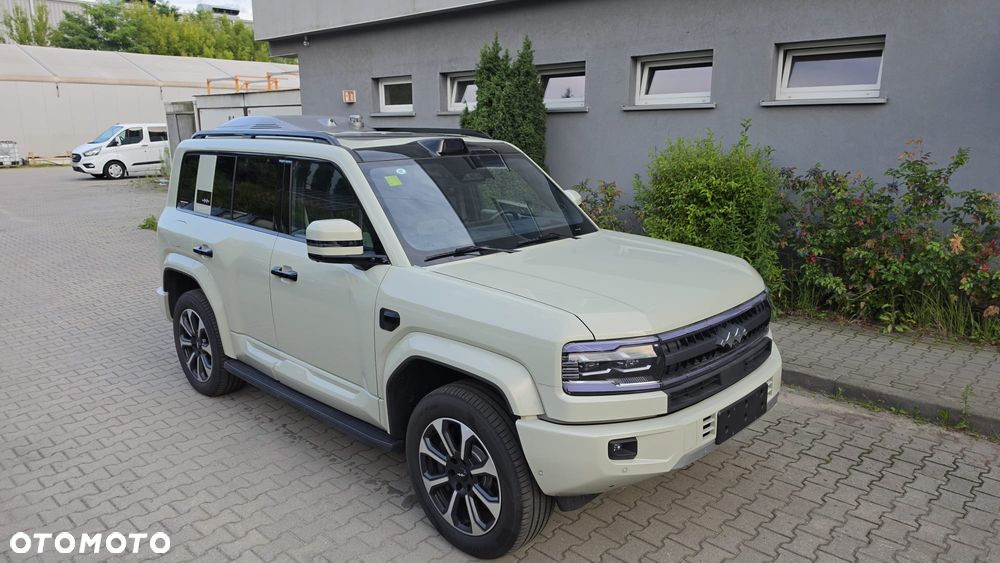 BYD Leopard 5 - 1