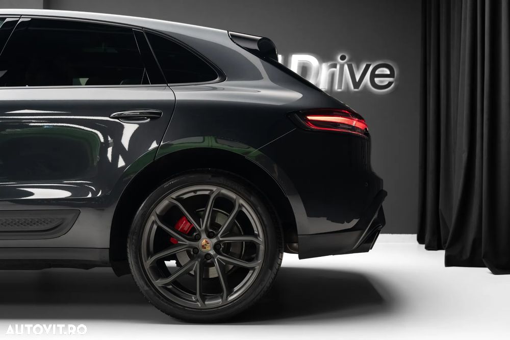 Porsche Macan S - 10