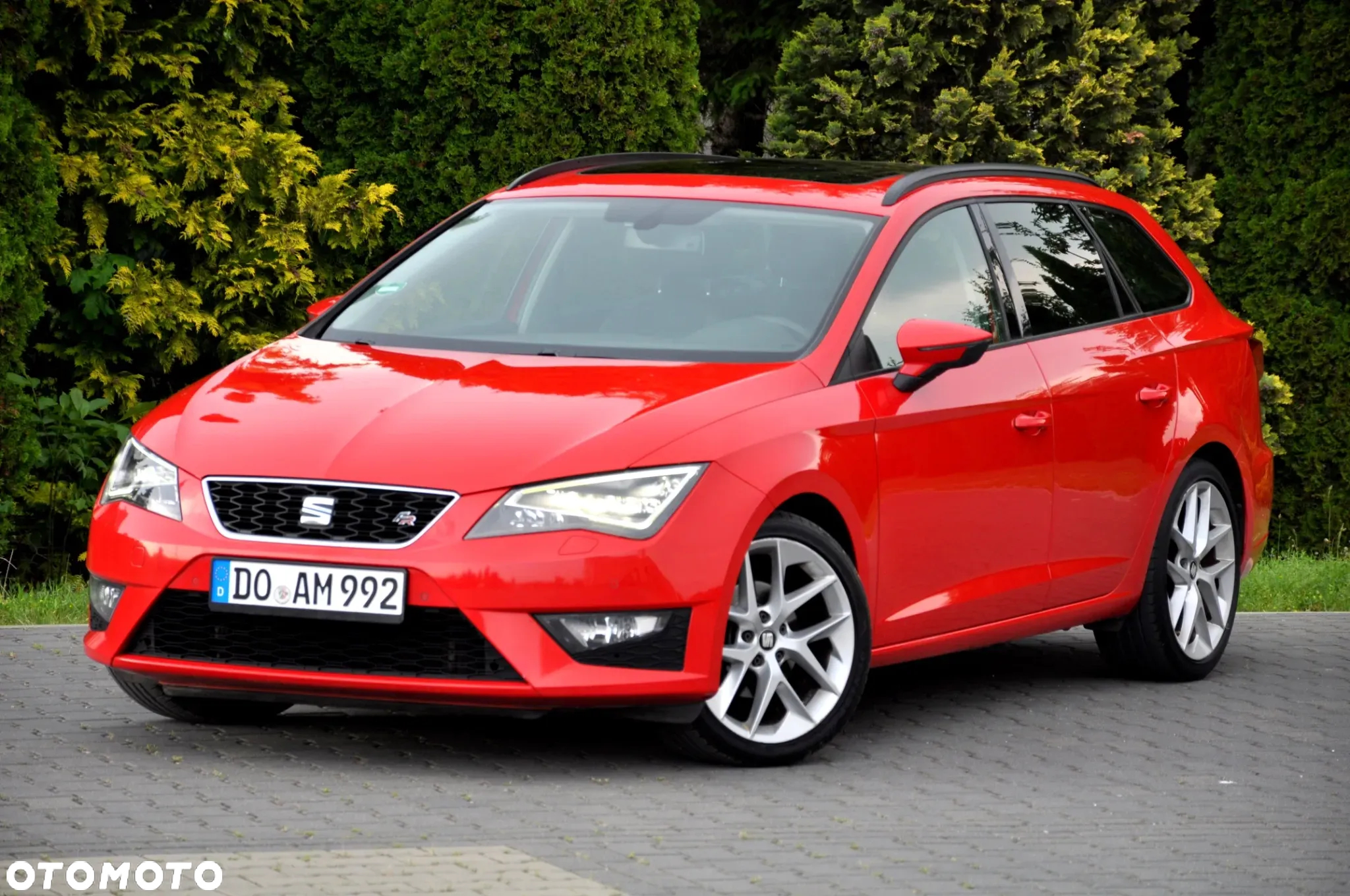 Seat Leon 2.0 TDI DPF DSG FR Black Matt Edition - 4