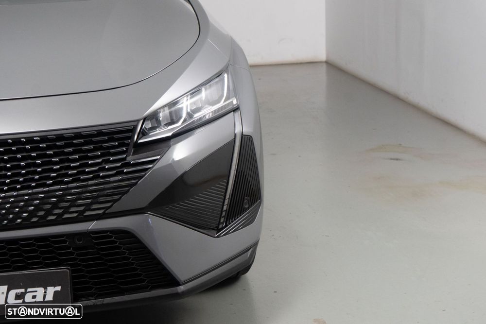 Peugeot 408 1.2 Hybrid Allure e-DCS6 - 27