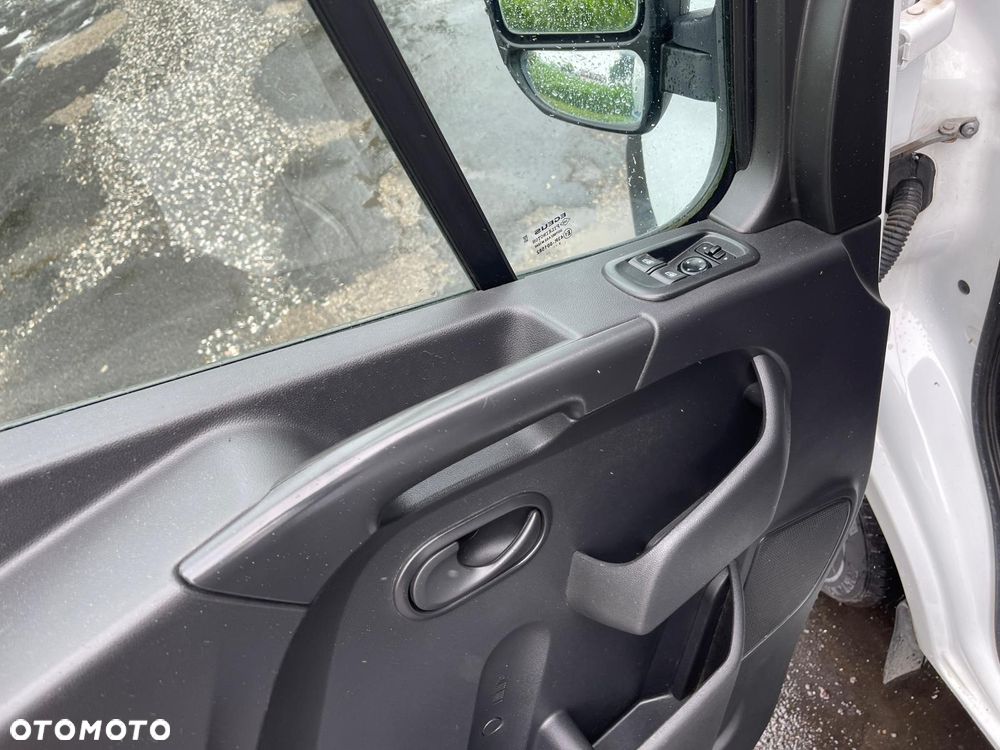 Renault master - 27