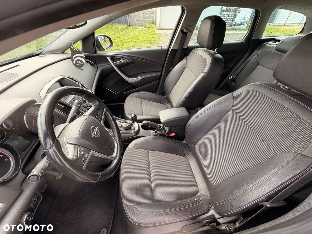 Opel Astra 1.4 Turbo Innovation - 22