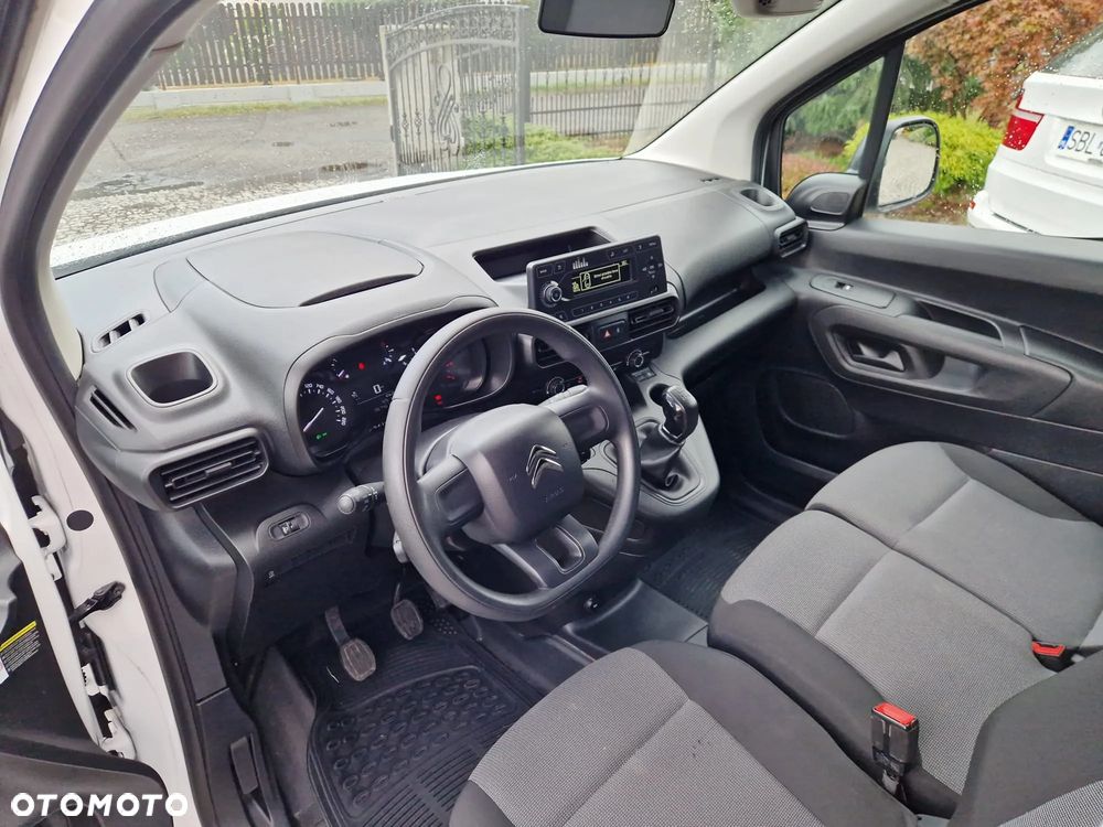 Citroën BERLINGO - 16