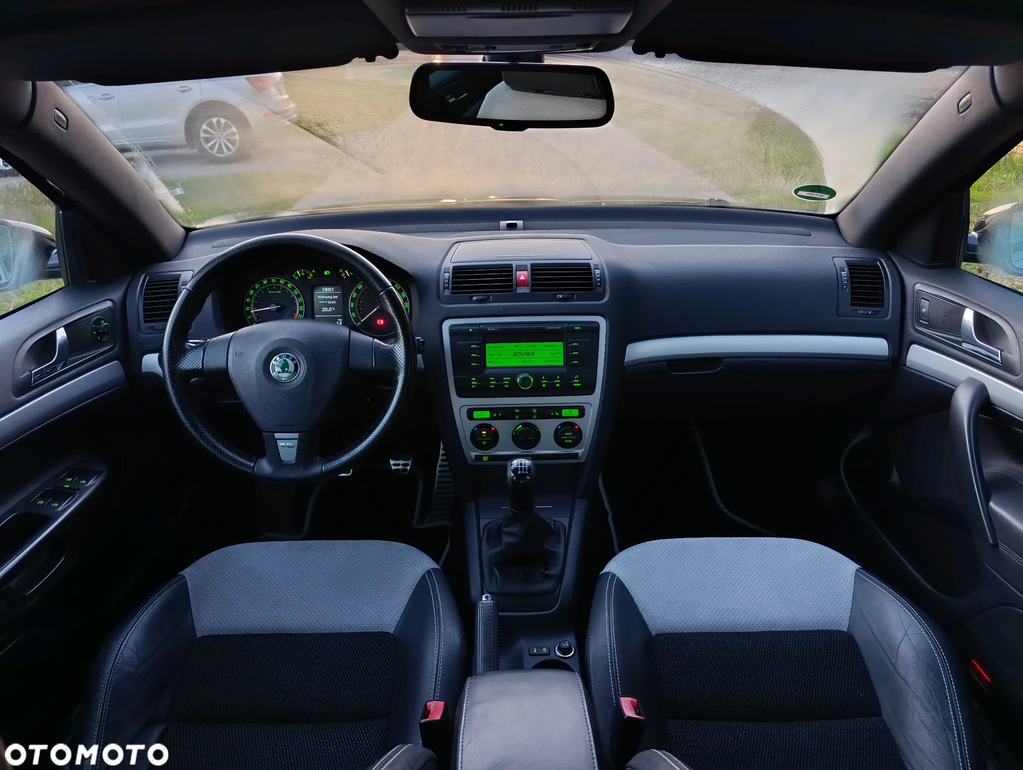 Skoda Octavia Combi RS - 16