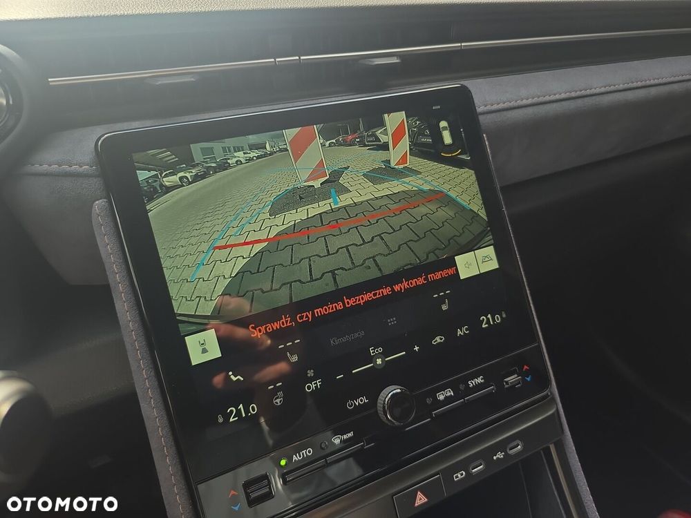 Lexus LBX 1.5 Hybrid Cool - 21