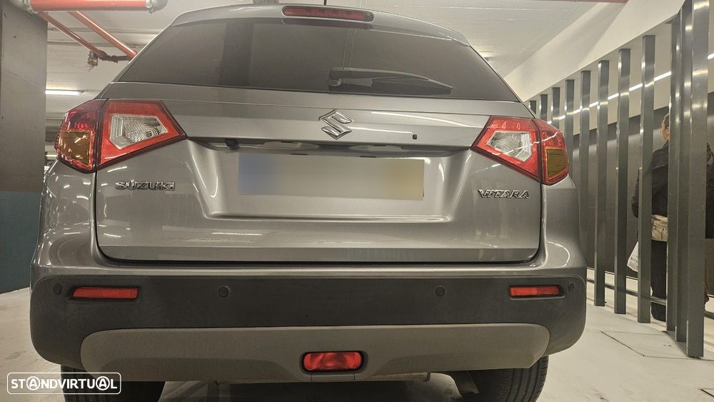 Suzuki Vitara 1.6 DDiS GLX - 17