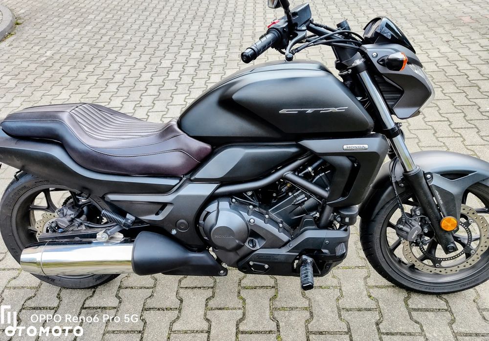 Honda CTX - 7