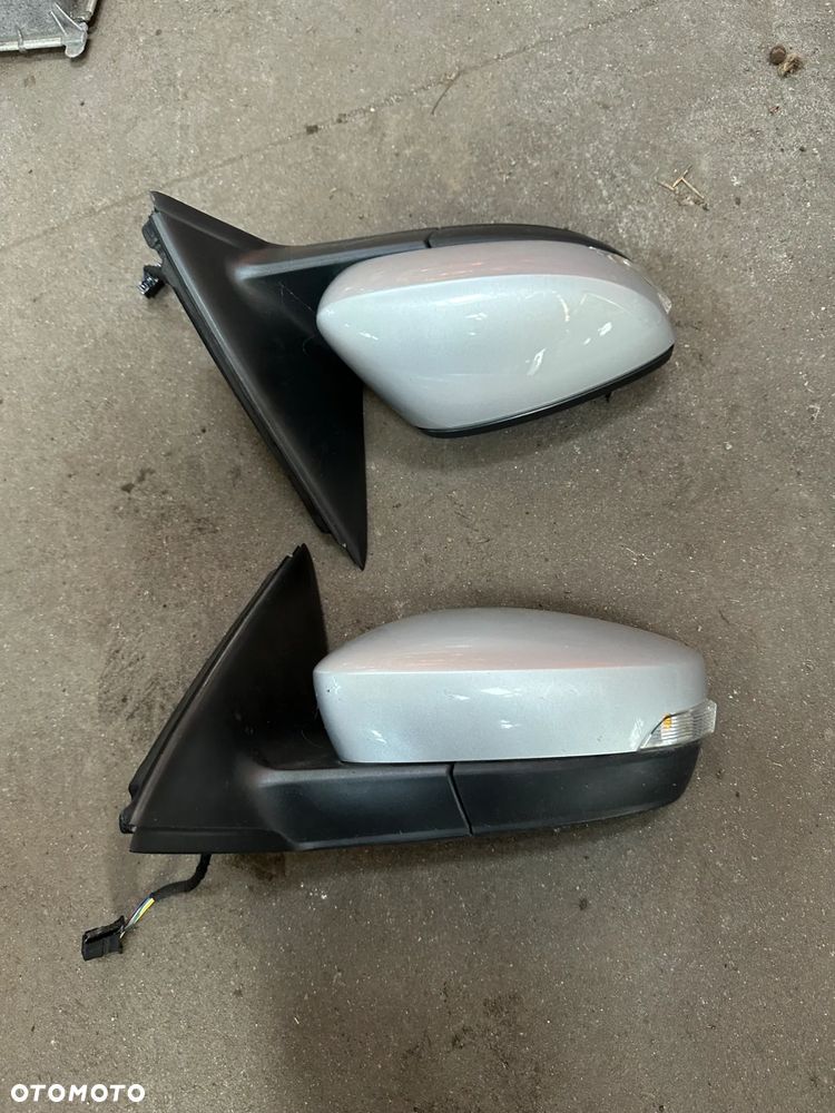 SKODA FABIA III LA7W LUSTERKO LEWE EUROPA 6PIN