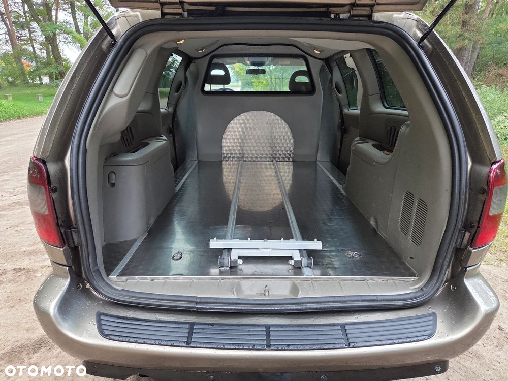 Chrysler Grand Voyager 2.8 CRD SE - 13