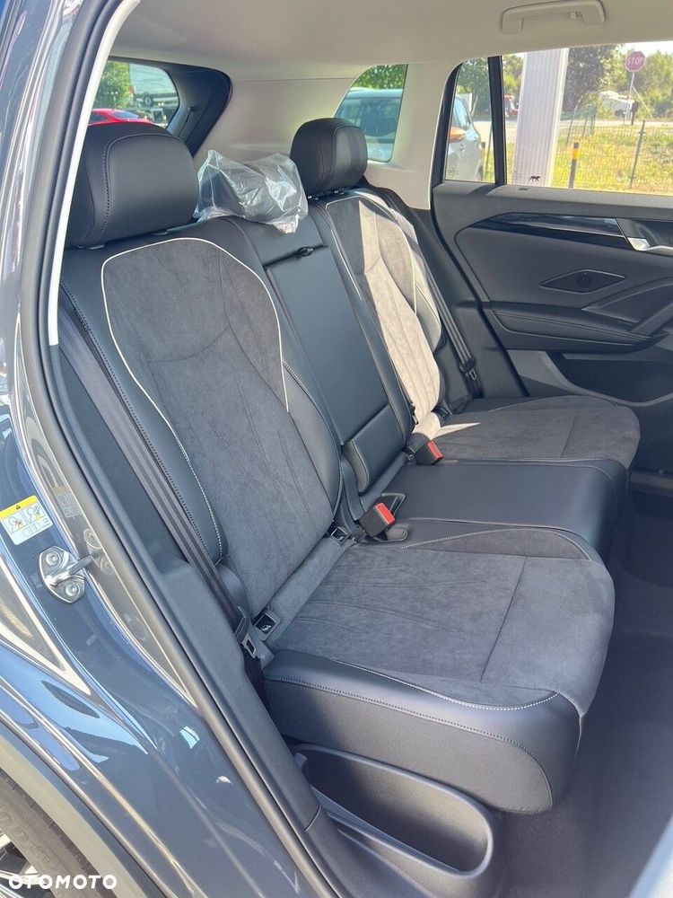 Volkswagen Tiguan 2.0 TDI 4Mot Elegance DSG - 4